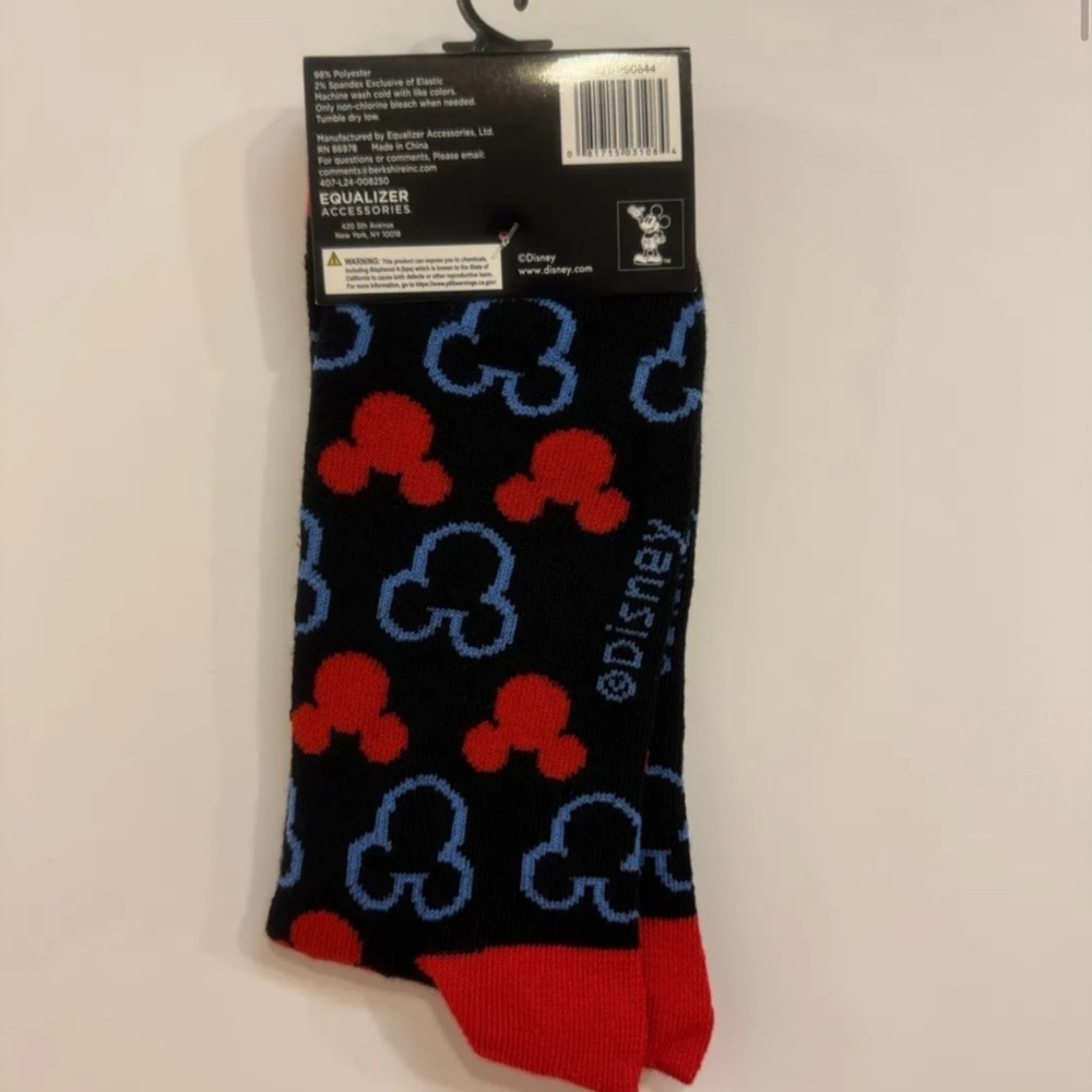 Disney Mickey Mouse Crew Socks Set -2 pairs NWT - Picture 2 of 4